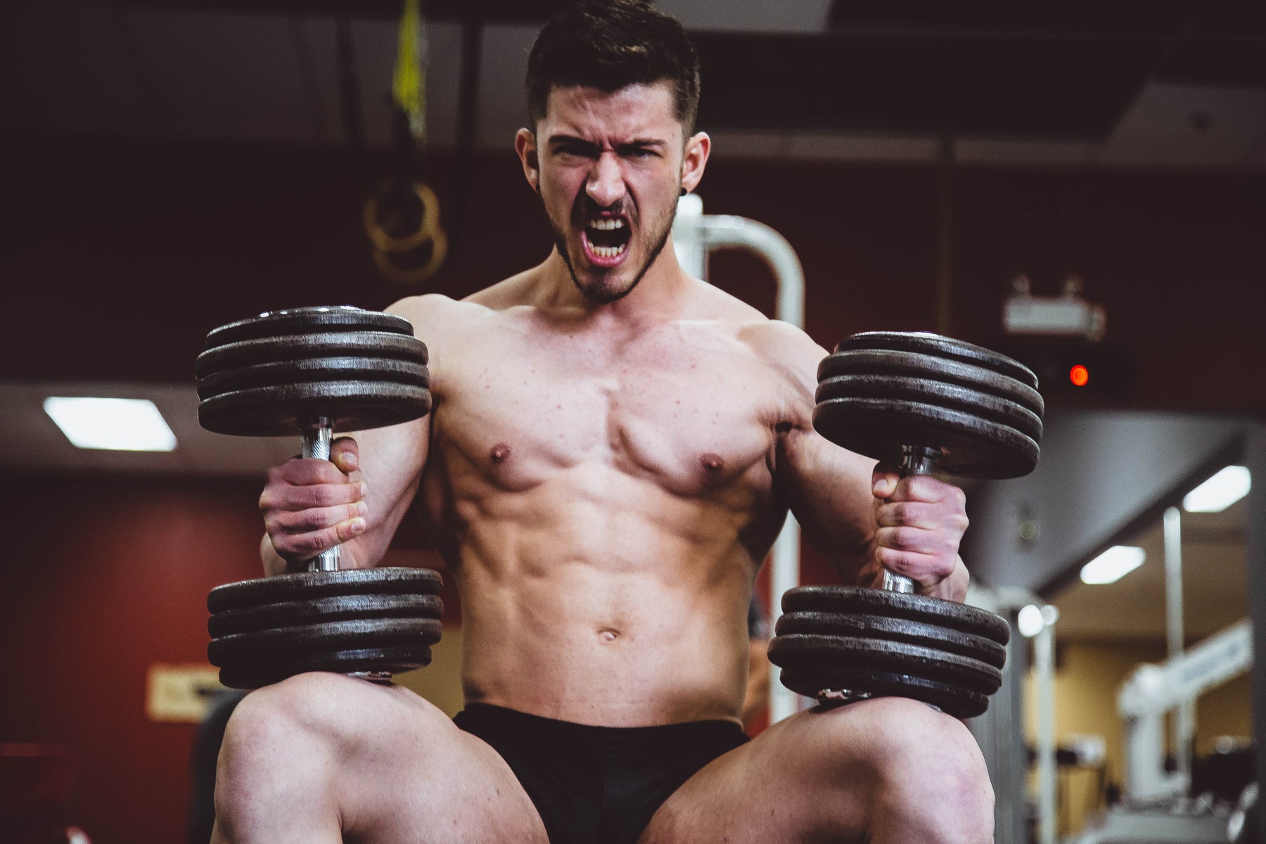 Creatine Monohydrate के साथ अपनी परिधि को बढ़ाएं