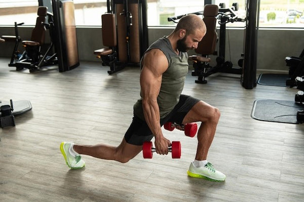 8 Killer Leg Workouts With Dumbbells For Men & Women