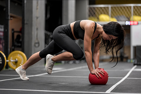9 Slam Ball Workouts For Cardio, Strength & Endurance